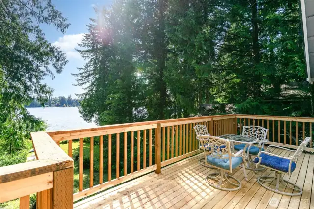 Upper level deck