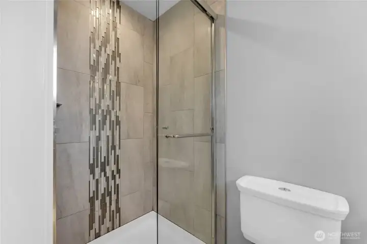 Guest Room with stand up Shower