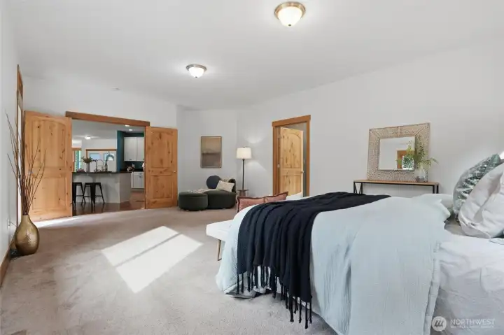 Primary suite