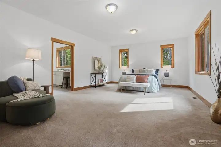 Inviting primary suite