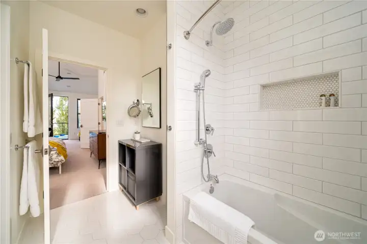 Upper level ensuite bathroom.