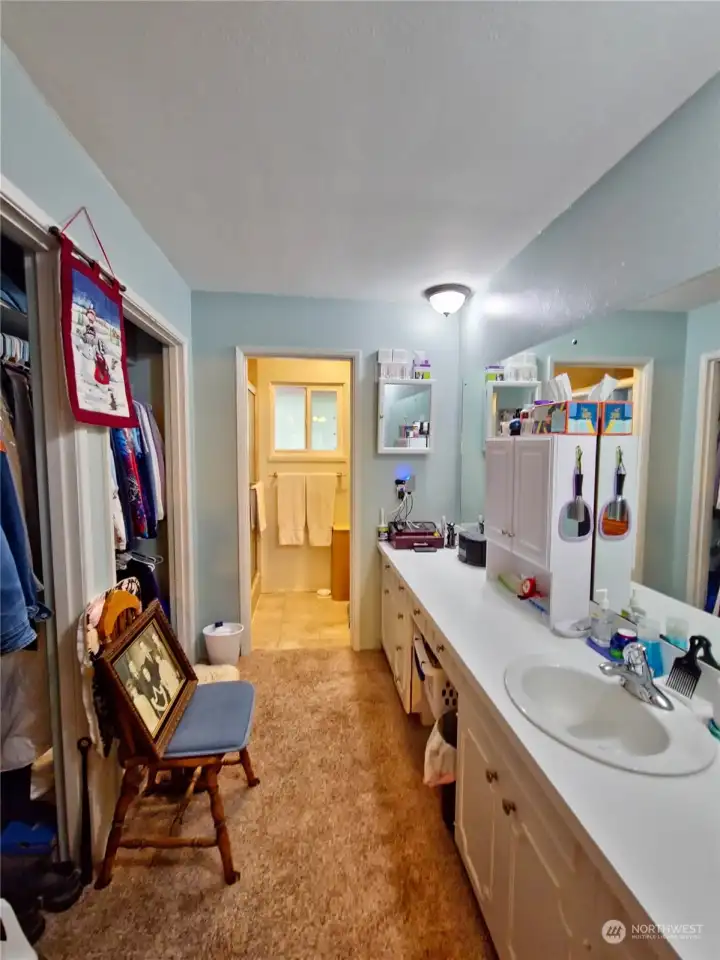 Primary bd/bath Primary bd/bath