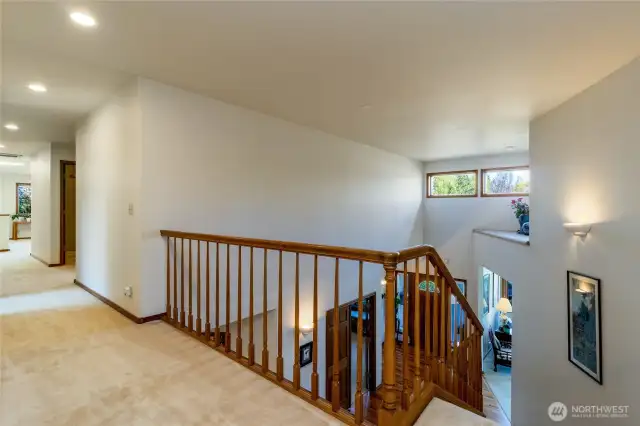 2nd Floor Landing