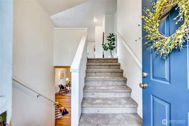Enter to fresh, new carpet and LVP Flooring.