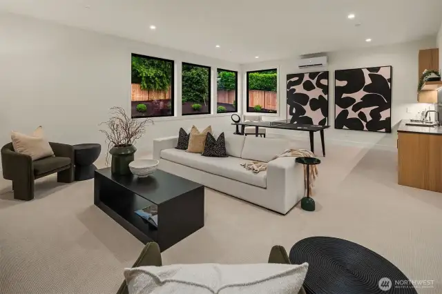 Flexible upper floor bonus space