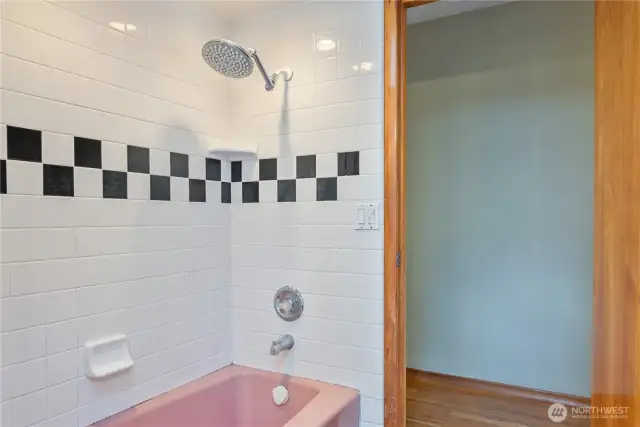 Soaking tub and rainhead shower