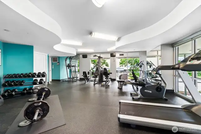 The gym is located on floor 1.