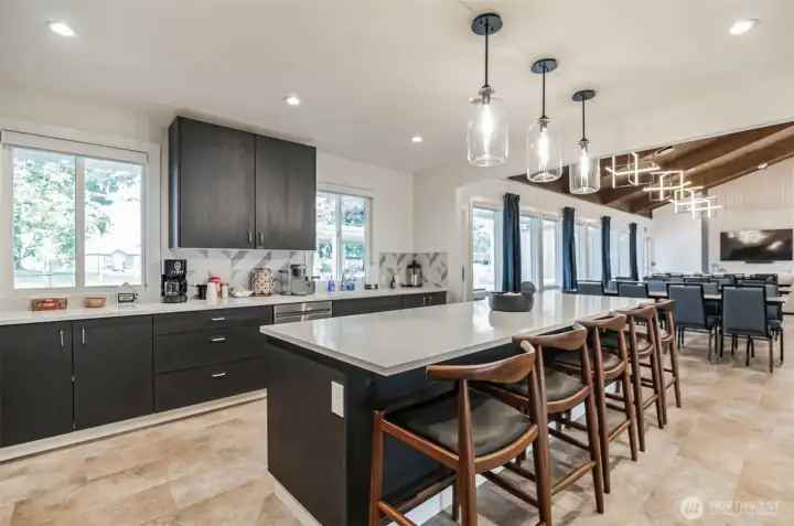 Clubhouse Community Kitchen
