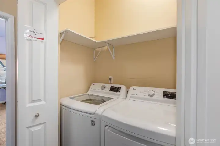 Washer & dryer upstairs