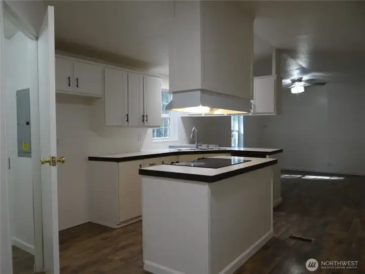 Kitchen Island Cook Top