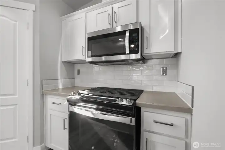 "Same model but different home pictured"