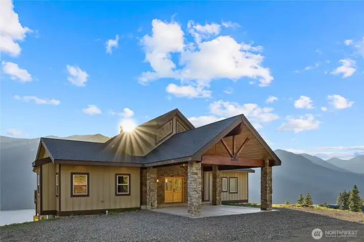 Welcome to 1481 Morgan Creek Rd Ronald WA.