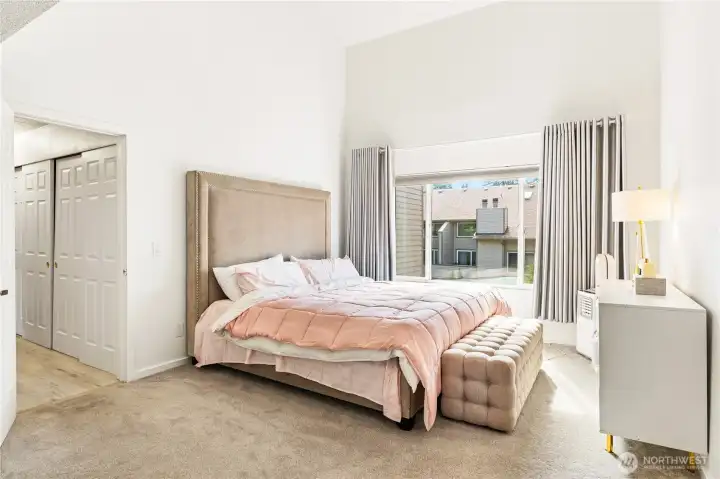 Top floor condo unit also has VAULTED ceilings in primary bedroom. Top floor condo unit also has VAULTED ceilings in primary bedroom.