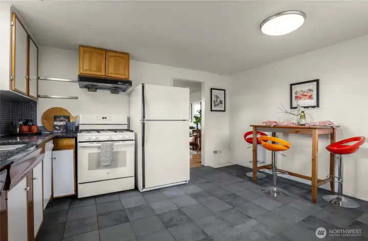 eat in kitchen