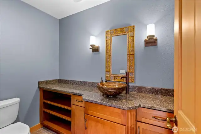 Half bath in Entry