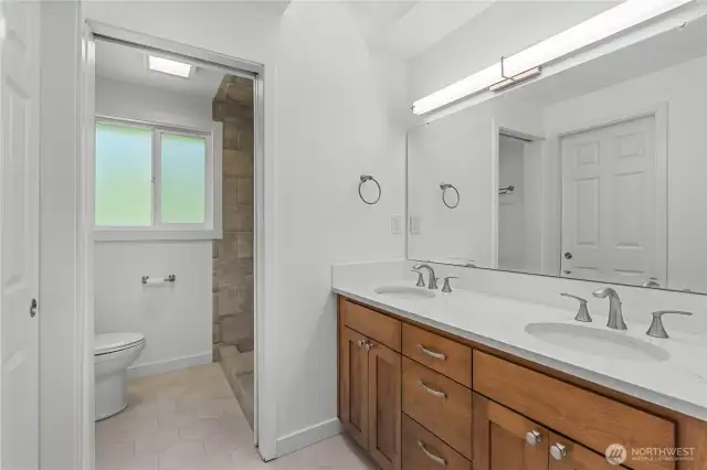 Primary Bedroom  Bathroom