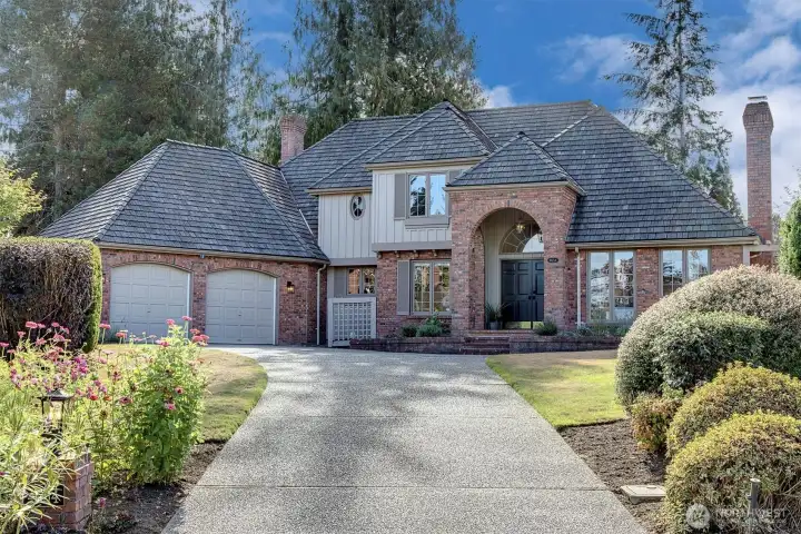 Lovingly maintained Buchan Home