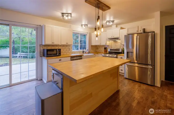 Kitchen with Island