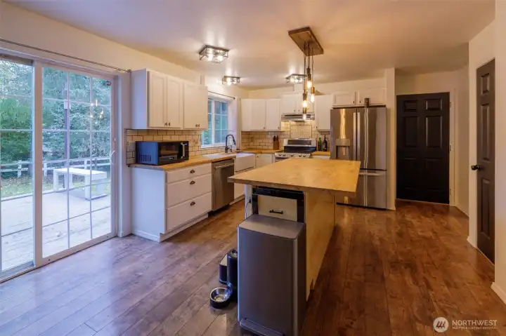 Large Kitchen