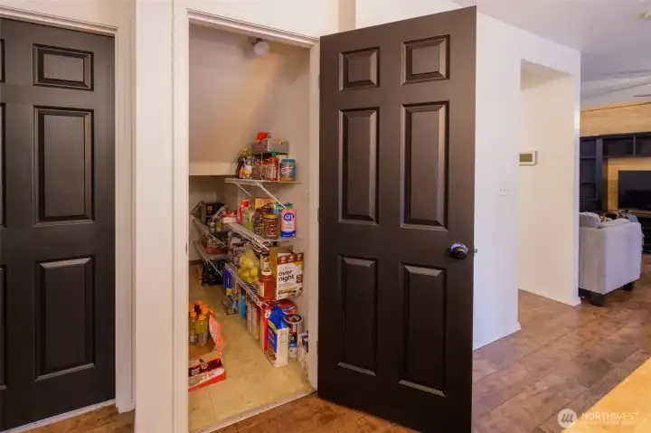 Pantry Large
