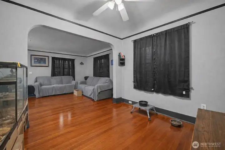 The floors have AI editing to show if refinished