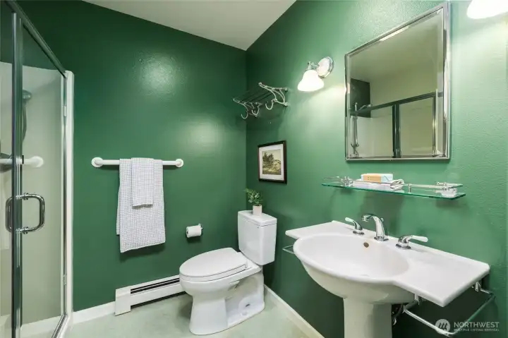 Guest bathroom off of entry.