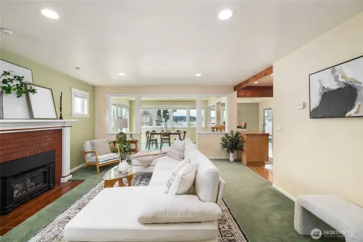 Main level living area with open floor plan and views out to Guemes Channel.