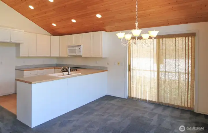 DINING & KITCHEN AREA