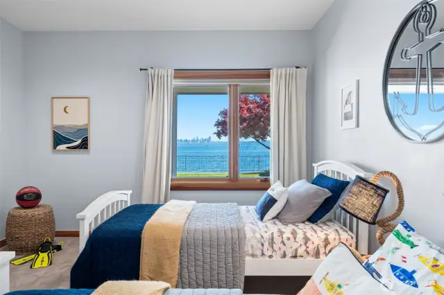 One of the lower 4 bedrooms.