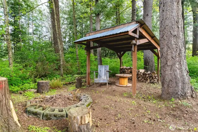 South end of acreage has it's own hang out area, along with trails!