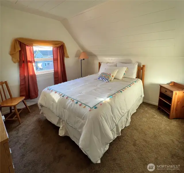3rd bedroom.