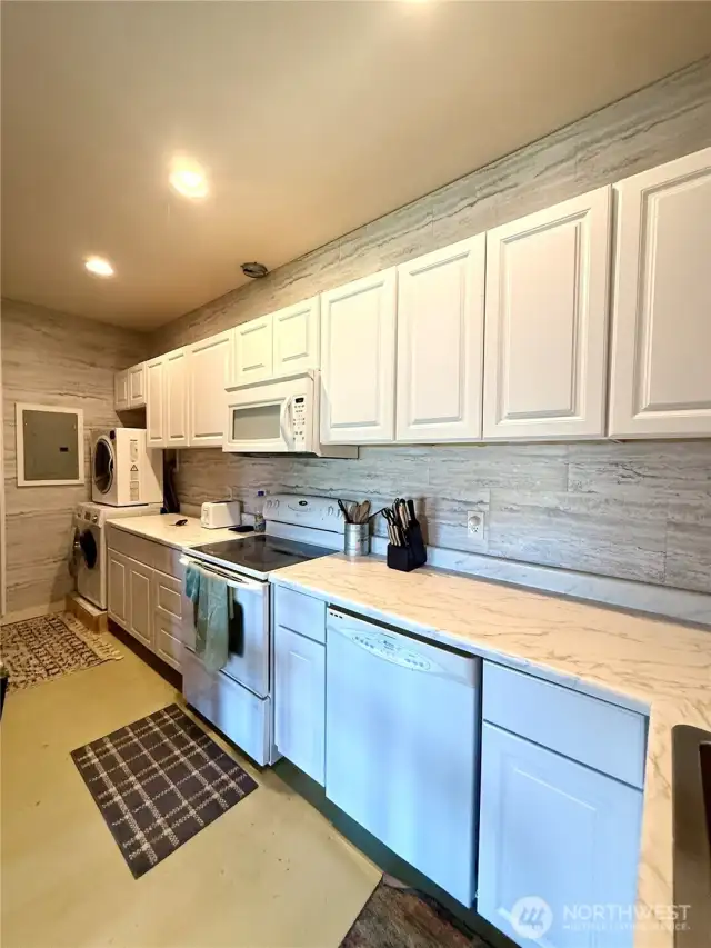 Washer/Dryer in Apartment