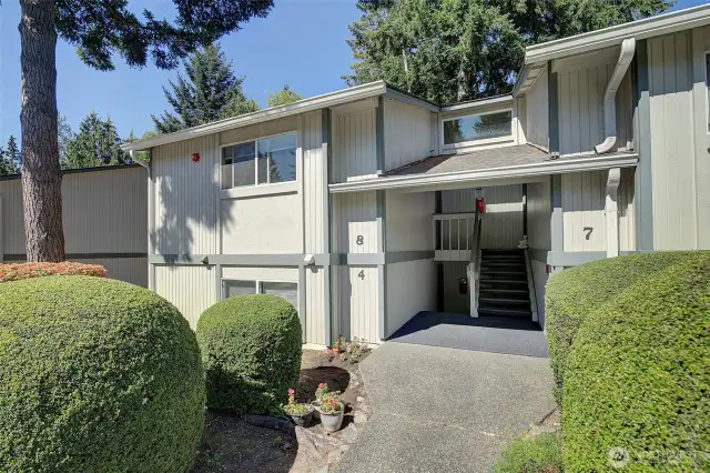 Welcome to this first floor end unit condo.