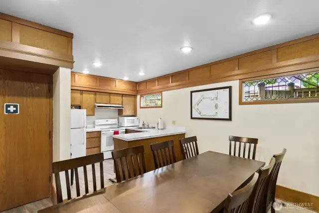 Full kitchen and dining area where you can host a party or meeting.