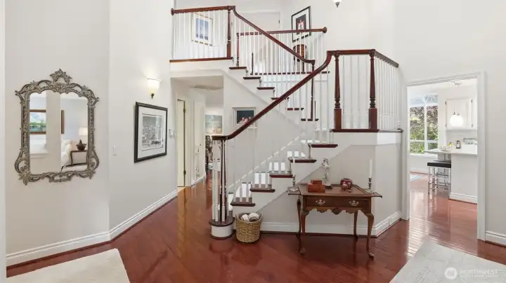 Pristine condition and gorgeous architecture.