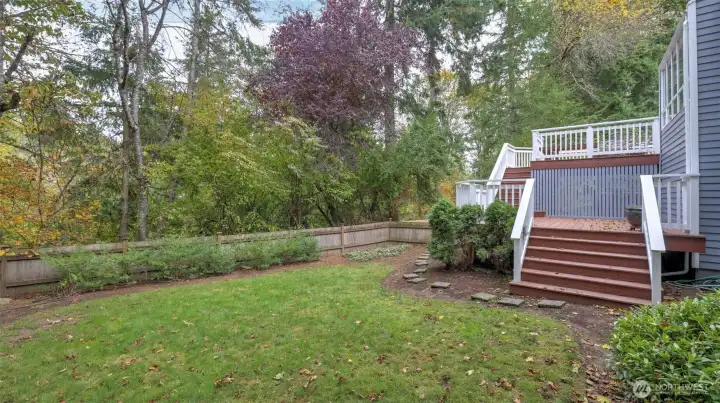 You have easy access to one of Klahanie's many paths that are long or short walks or runs.  Almost all lead to one of many parks, sports courts, ponds and even a pea patch. Yellow Lake has of fabulous dock to enjoy.