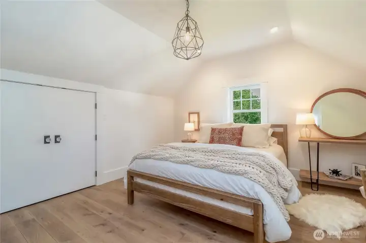 2nd Bedroom Upstairs