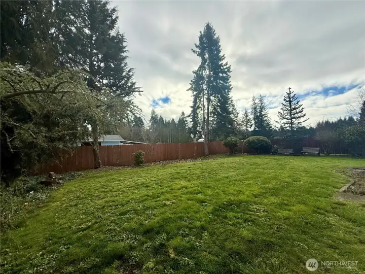 105 Timberline Dr, Castle Rock WA fenced yard, half acre property, garden space, fruit trees