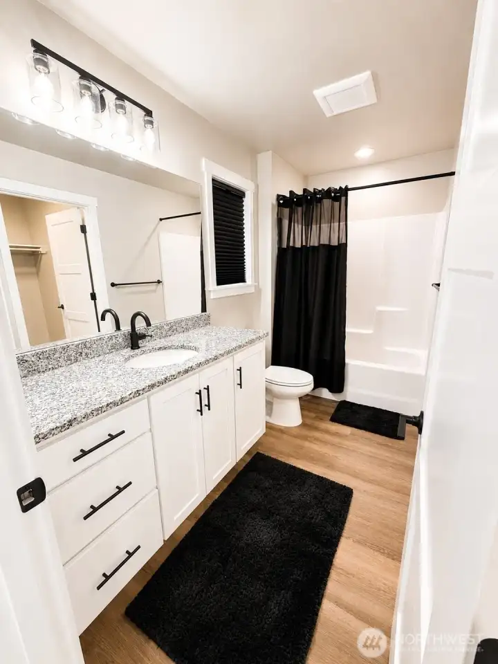 Primary Bathroom with tub