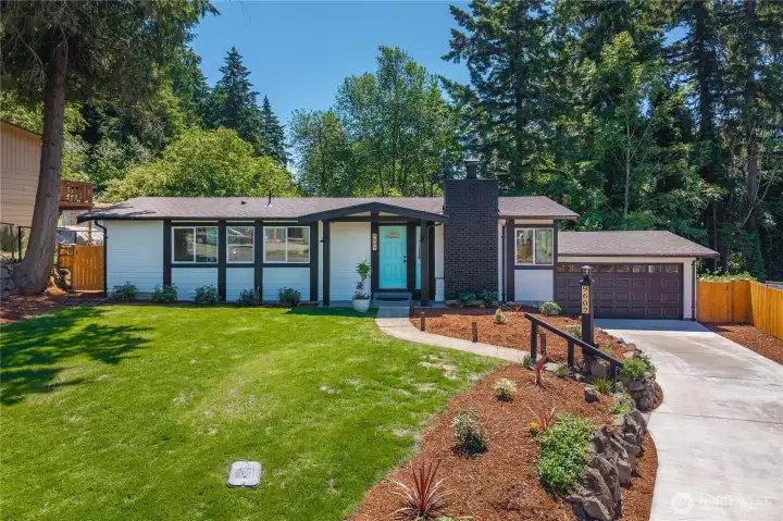 Welcome home to 9607 S 216th.  Fully remodeled on a quarter acre. Great neighborhood and commuter access.