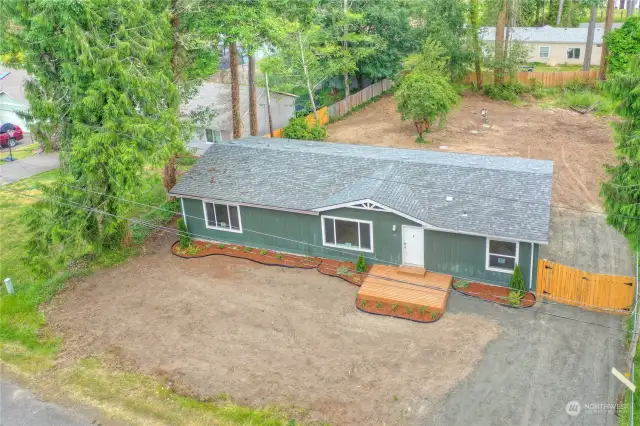 Large level lot waiting for your personal touch.