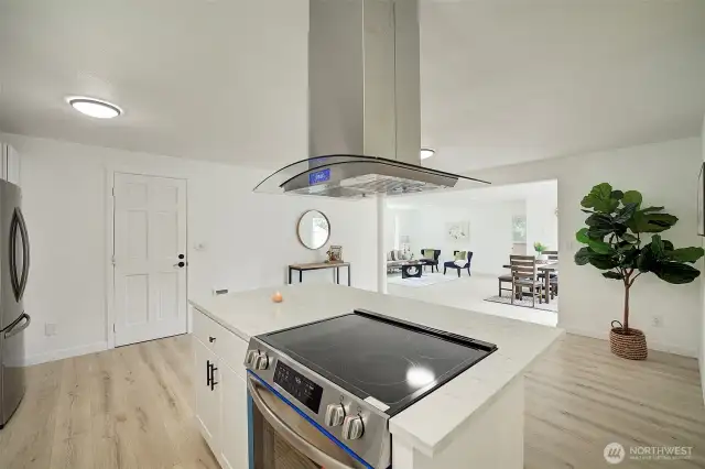 Great cook top and range hood.