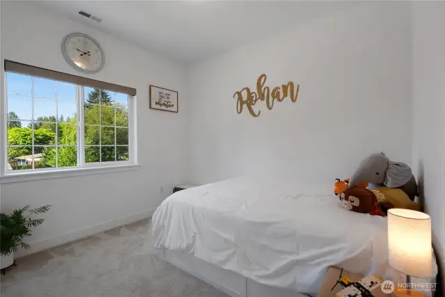 2nd bedroom.