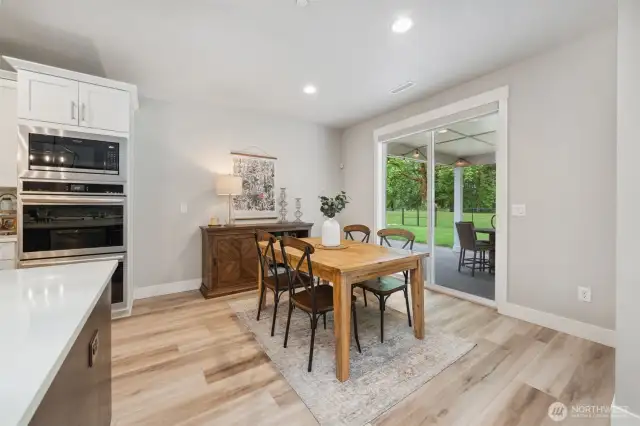 Breakfast Nook