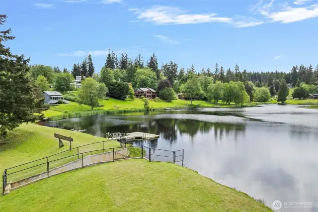 Enjoy private lake access