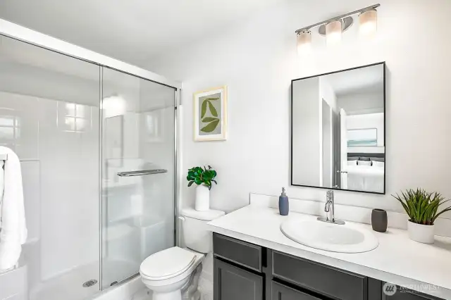 Photographs are for illustrative purposes only. Features, finishes, interior/exterior colors, landscaping and floorplan shown may vary from actual homes built.