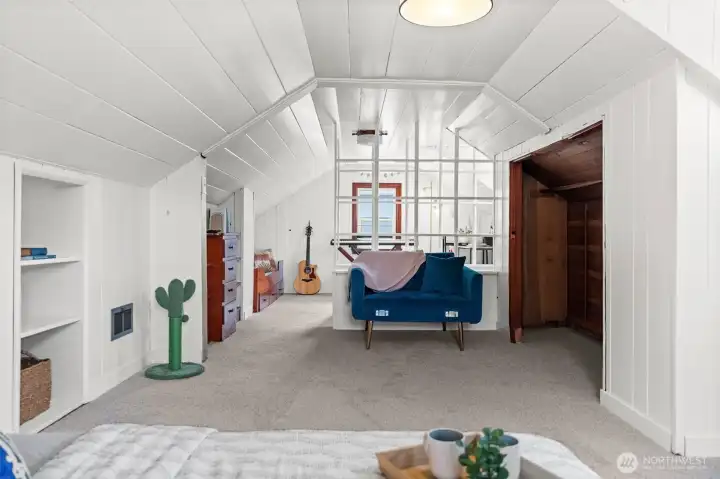 2nd bedroom in finished attic