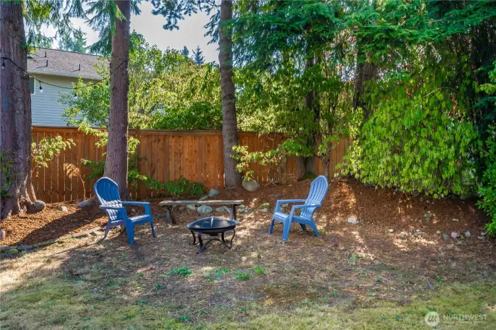 Firepit for those Fall evenings