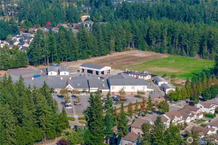 Glacier Valley Elementary school is 2 blocks away