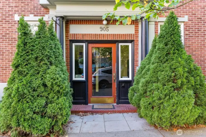 The Novell Condominiums—classic architecture paired with modern living in the heart of Seattle’s University District.